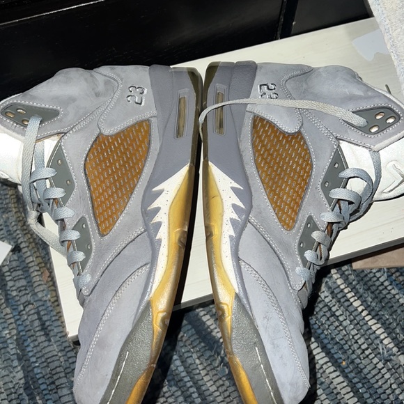 Retro Wolf Grey Jordan 5s - Picture 3 of 5